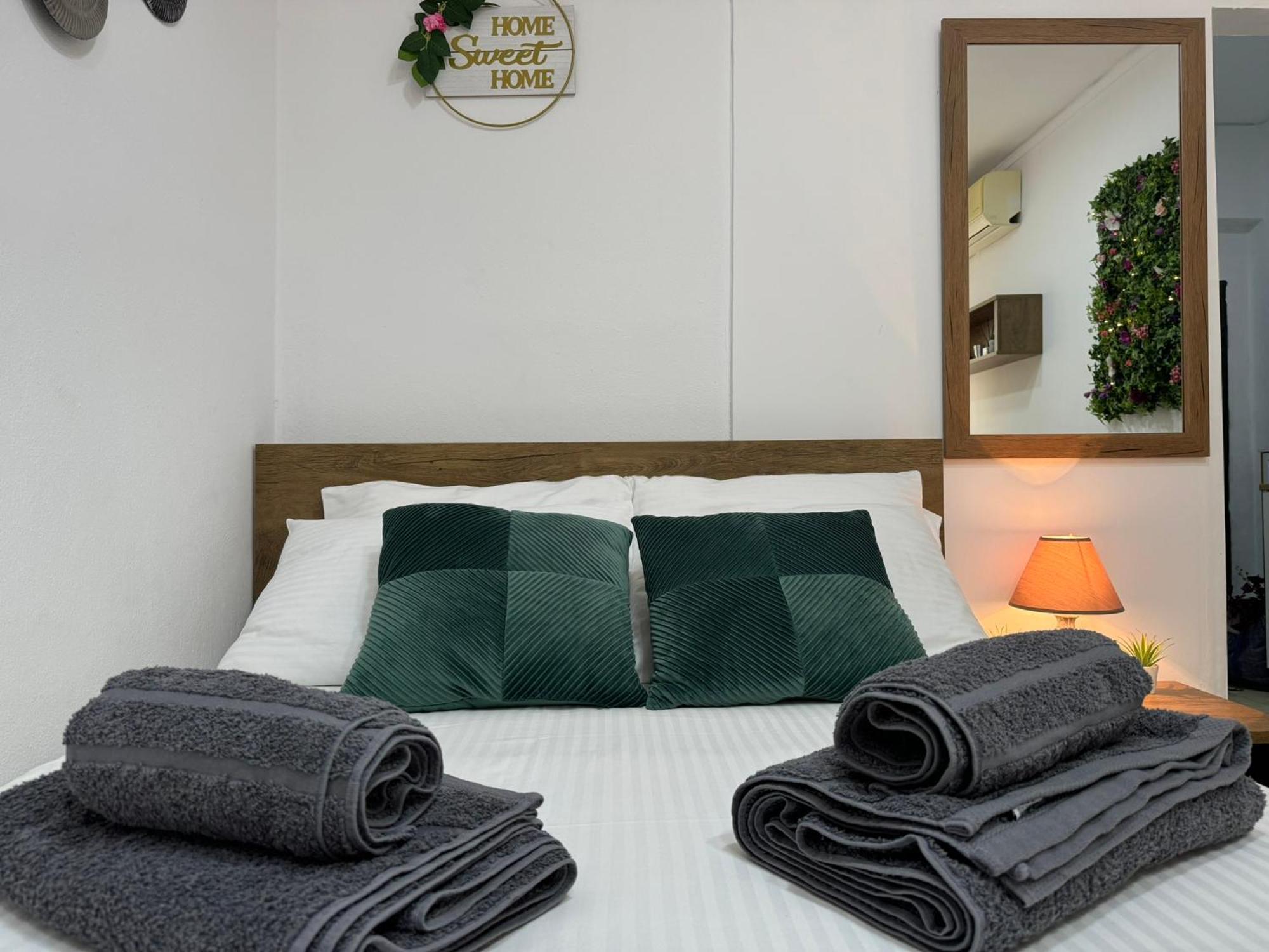 אלכסנדרופולי Central Park Apartment מראה חיצוני תמונה